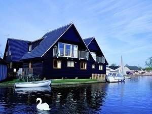 Coot Cottage, Wroxham, Norfolk Broads