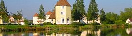 Cotswold Water Park - Waterside holiday cottages and lodges in the Cotswolds