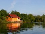 Cotswolds Moondara Lodge - Poole Keynes, Cotswolds, Cirencester, Gloucs