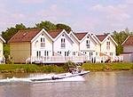 Cotswolds Holiday Cottages - Spring Lake Lodges