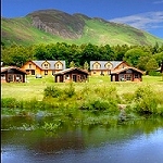 Loch Lomond Waterfront Lodges plus Hot Tub
