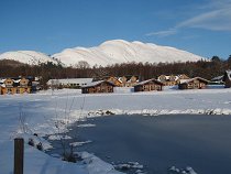 Waterfront Lodge's with Hot Tub - Balmaha, Loch Lomond, Scotland