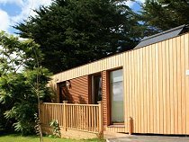 Mawgan Derow Eco Lodge - Mawgan Porth, Nr Newquay, Cornwall