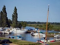 Fishing Holidays UK Wide - Waveney River Centre & Holiday Lodges