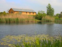 Berry Barns Lakeside lodge