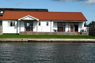 Potter Heigham Marina Holiday Cottages Norfolk Broads