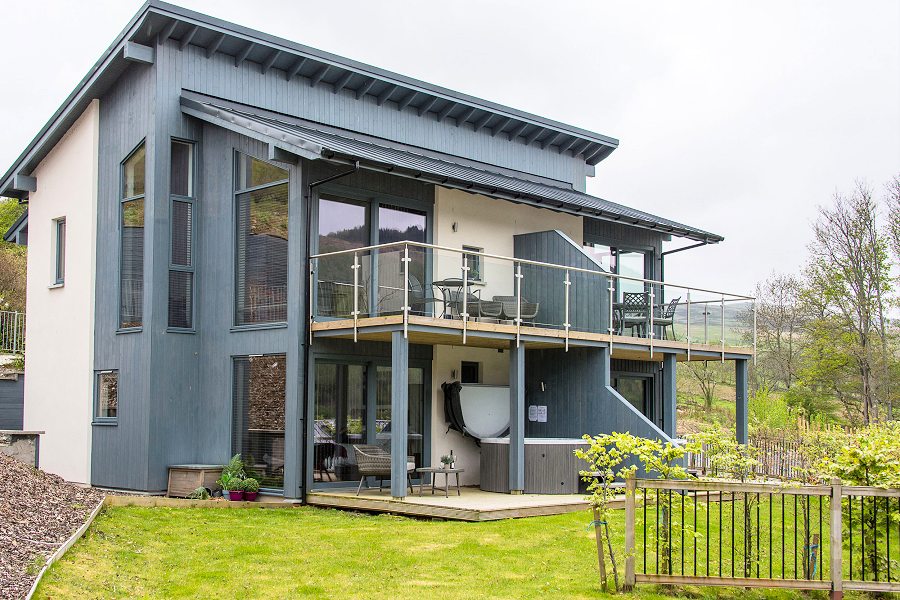 Log Cabins Waterside Cottages Holiday Lodges In Scotland