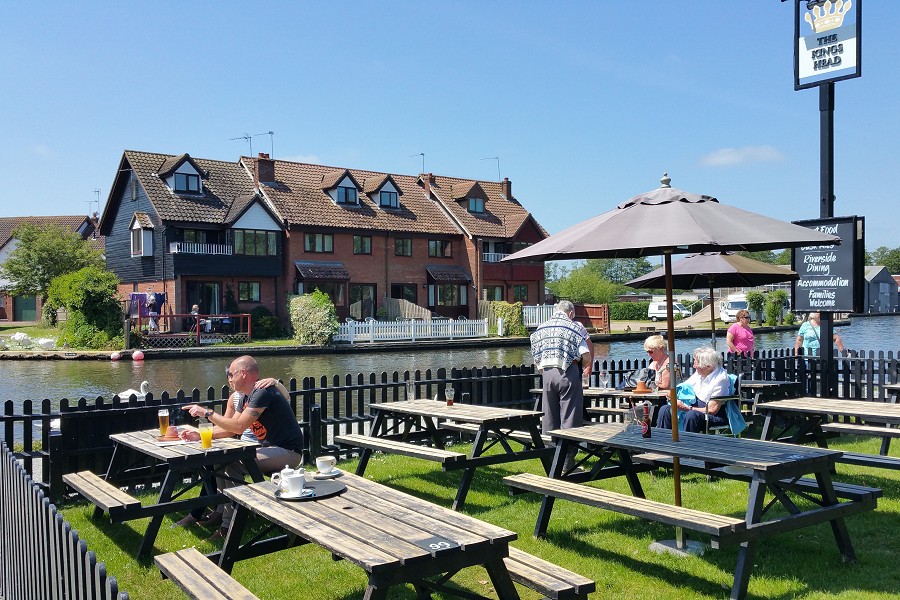 Norfolk Broads Cottages Riverside Norfolk Broads Holiday Rentals