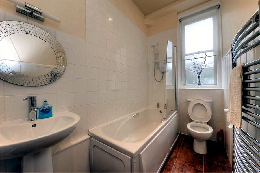 Argyll Mansions Bathroom