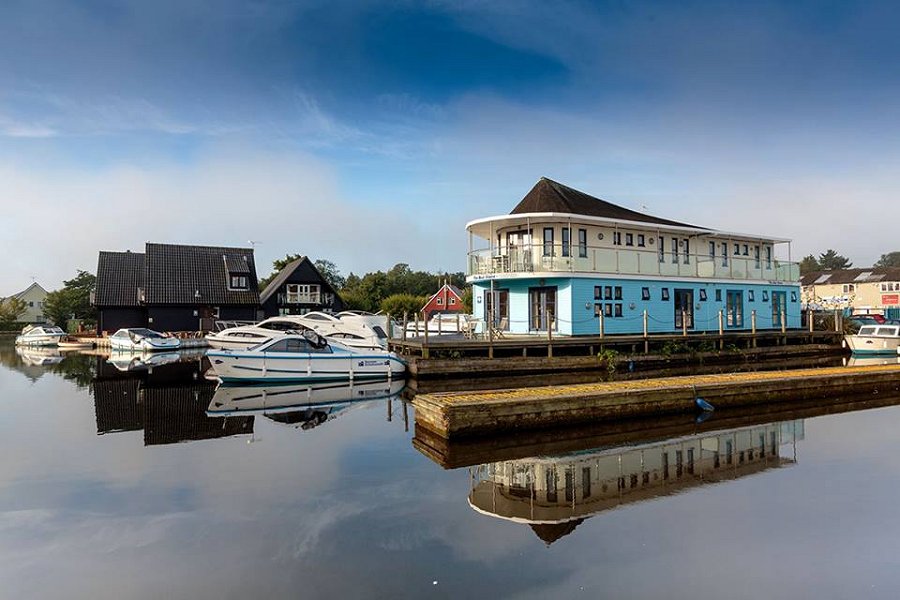 Riverview Boathouse