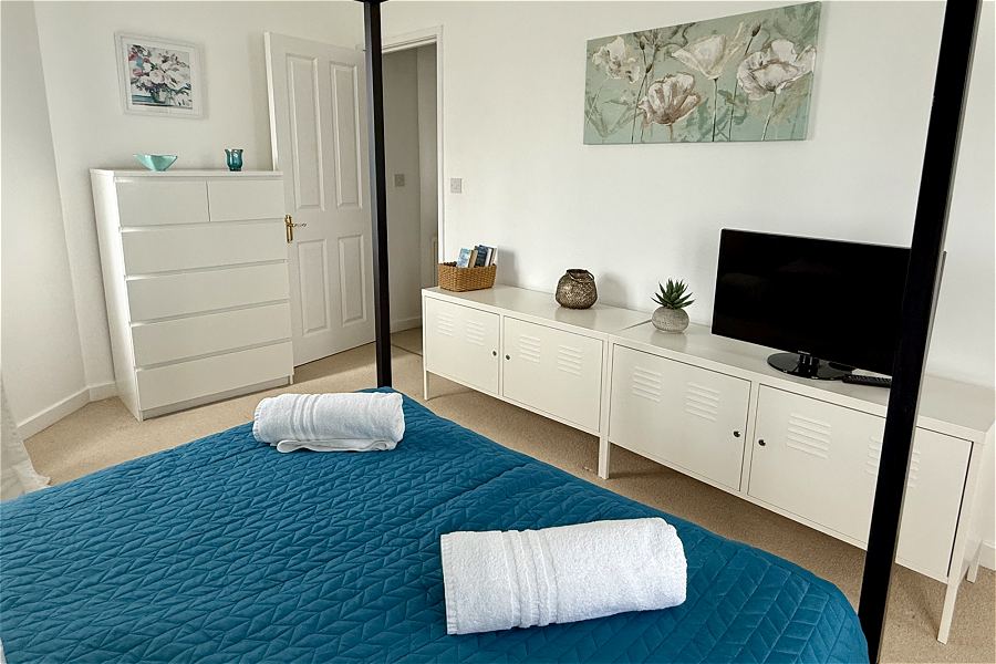 Barnsley Second Floor Double Bedroom