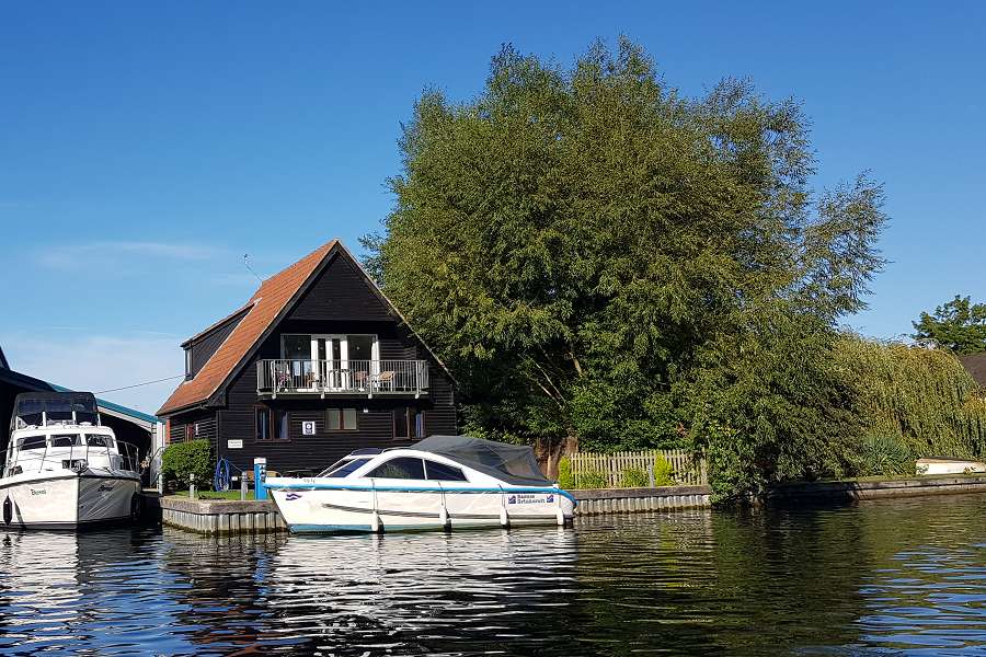 Mallard Holiday Cottage