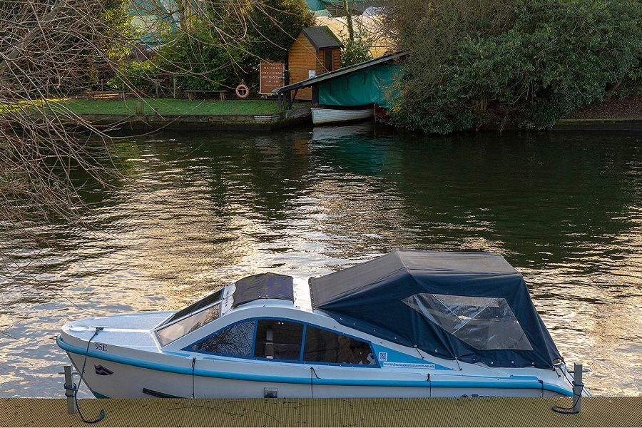 Mallard Day Boat