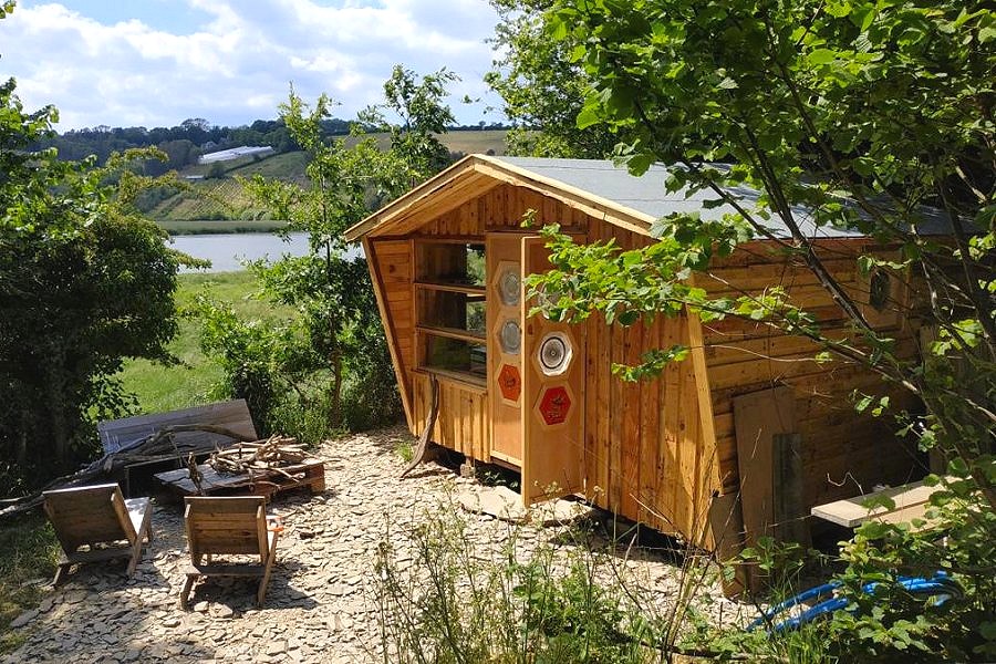 The Beehive, Devon