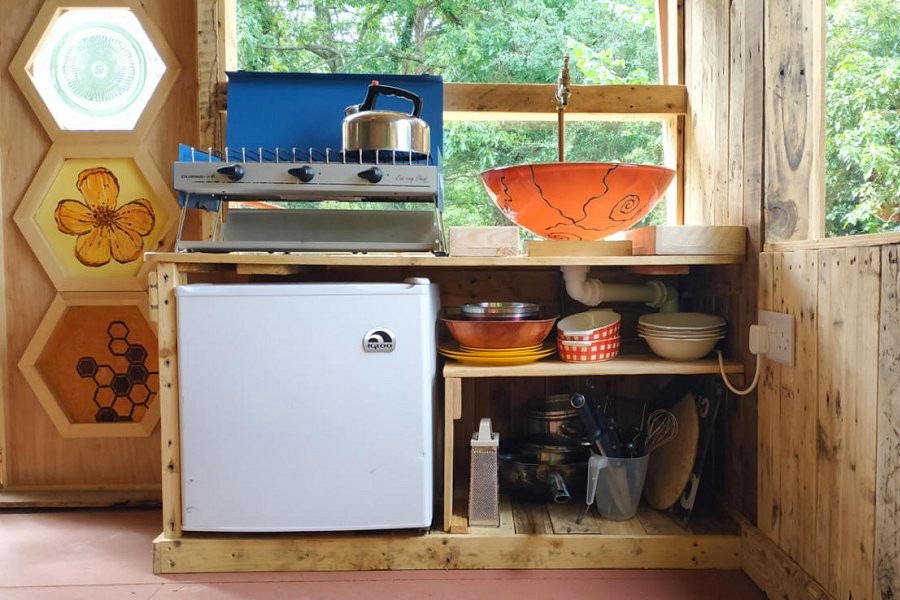 The Beehive Kitchen