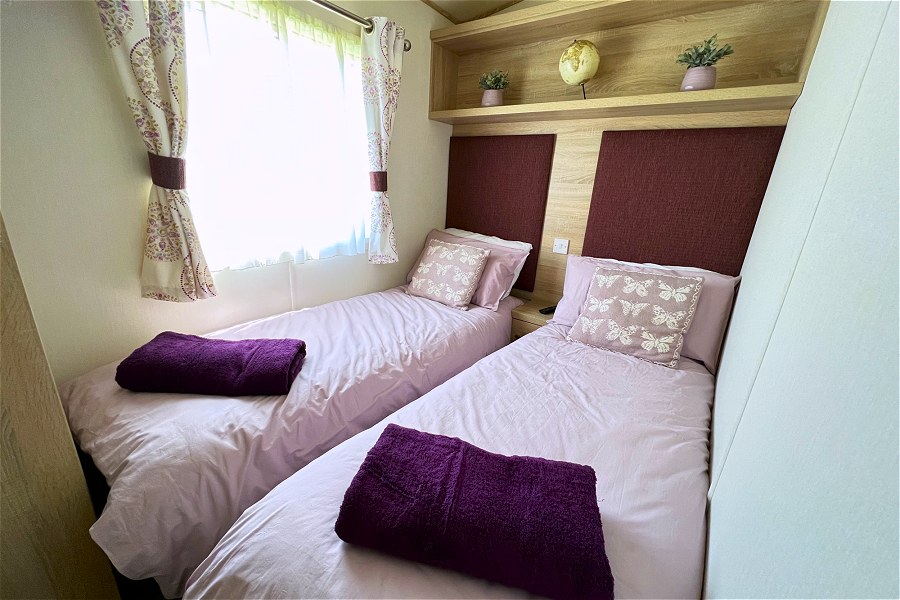 Belle Ame Twin Bedroom