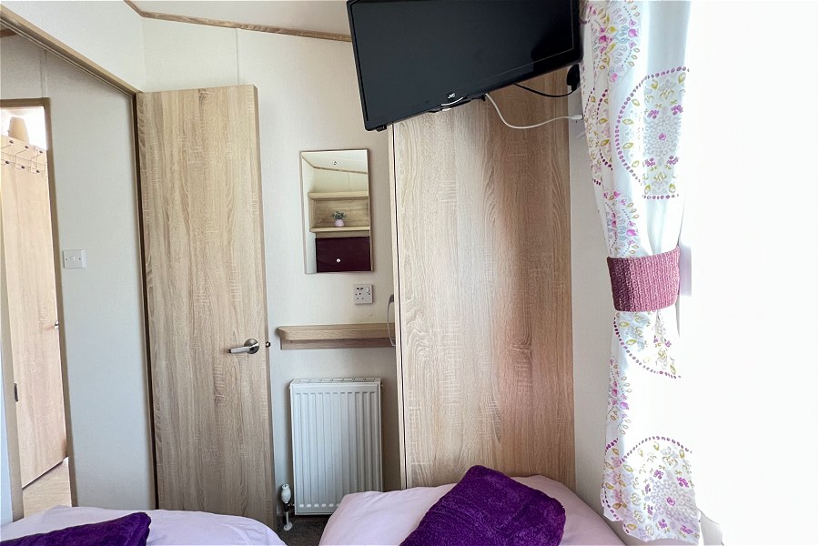 Belle Ame Twin Bedroom