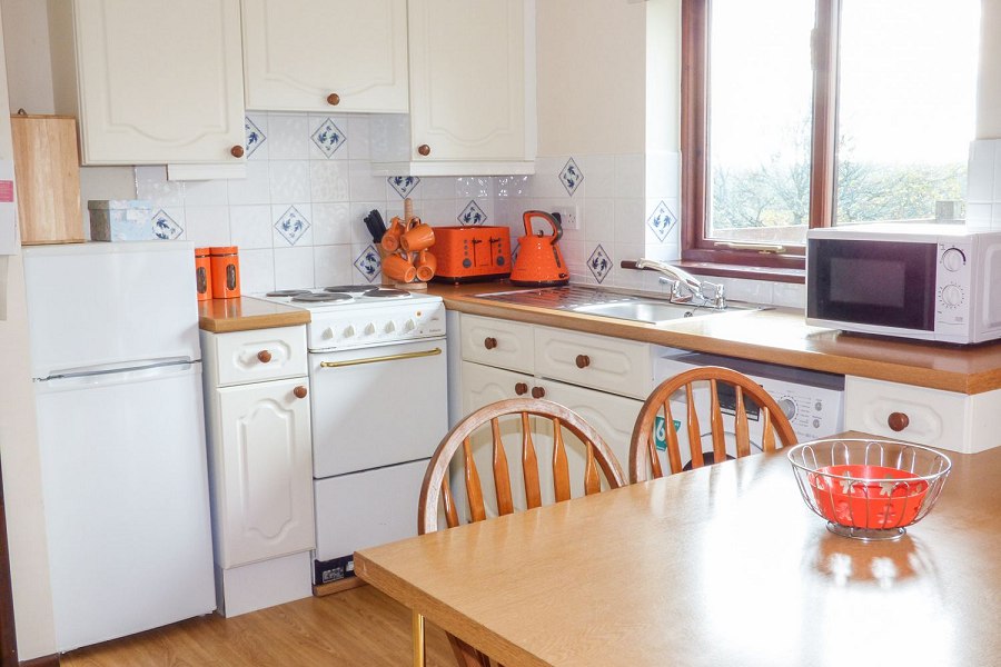 Woodpecker Lodge Kitchen