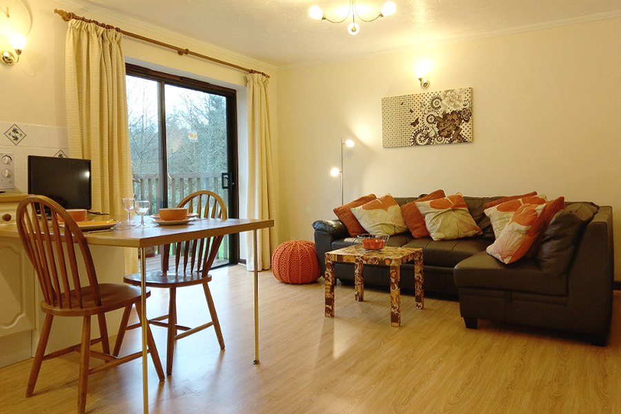 Woodpecker Lodge Lounge