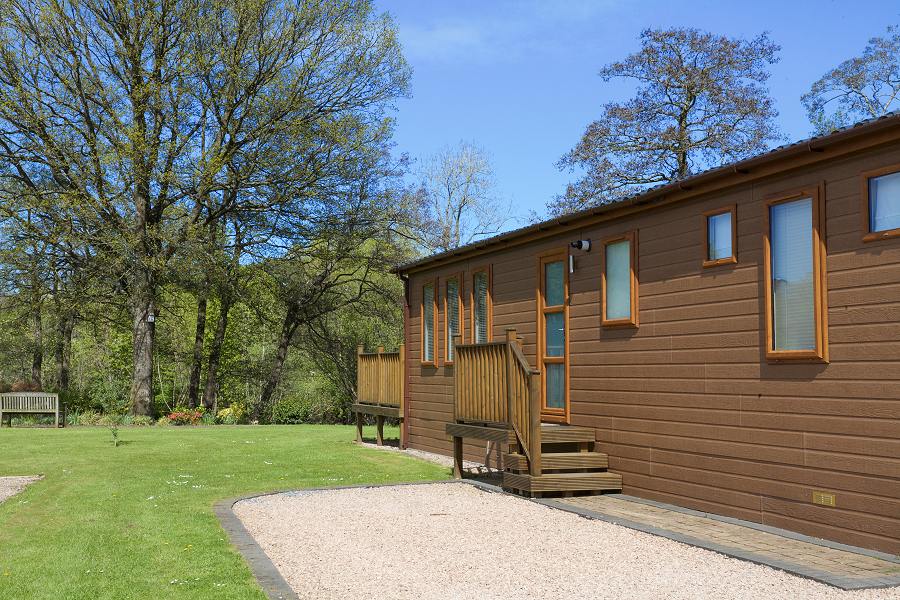 Braidhaugh Ardle Lodge Parking Alongside