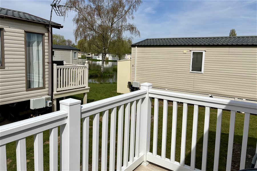 Butterfly Lodge External