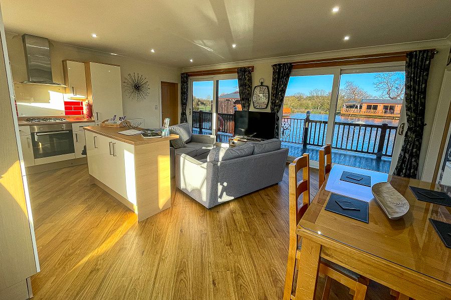 Grebe Lodge Lounge