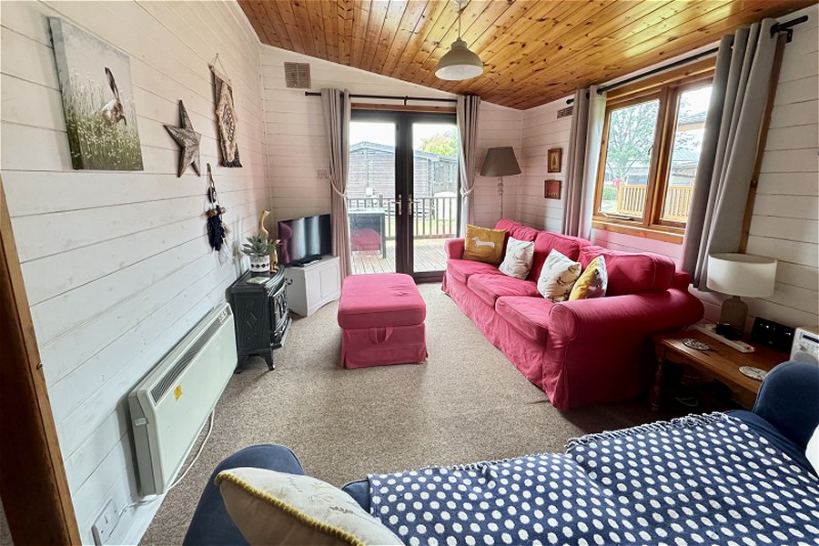 The Cosy Cabin Lounge Area