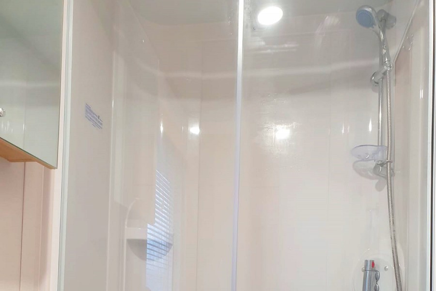 Willow Lodge Bathroom