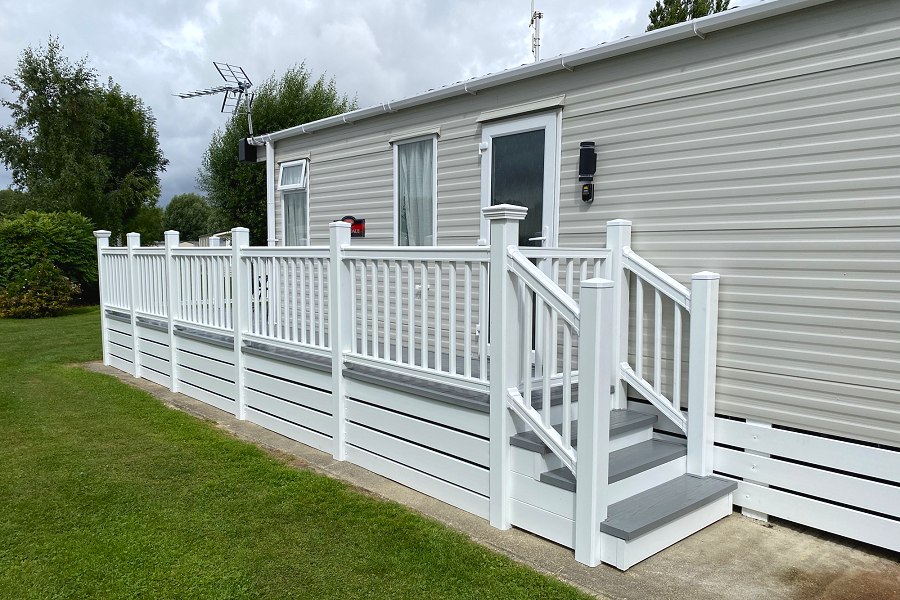 Willow Lodge Exterior