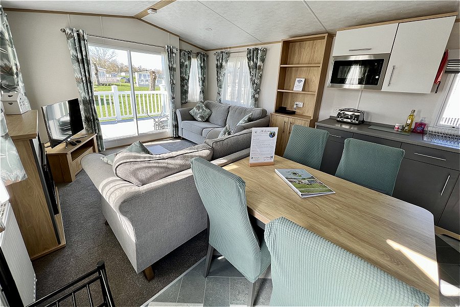 Willow Lodge Living