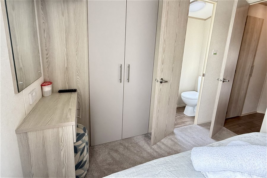 Kingfisher Double Bedroom