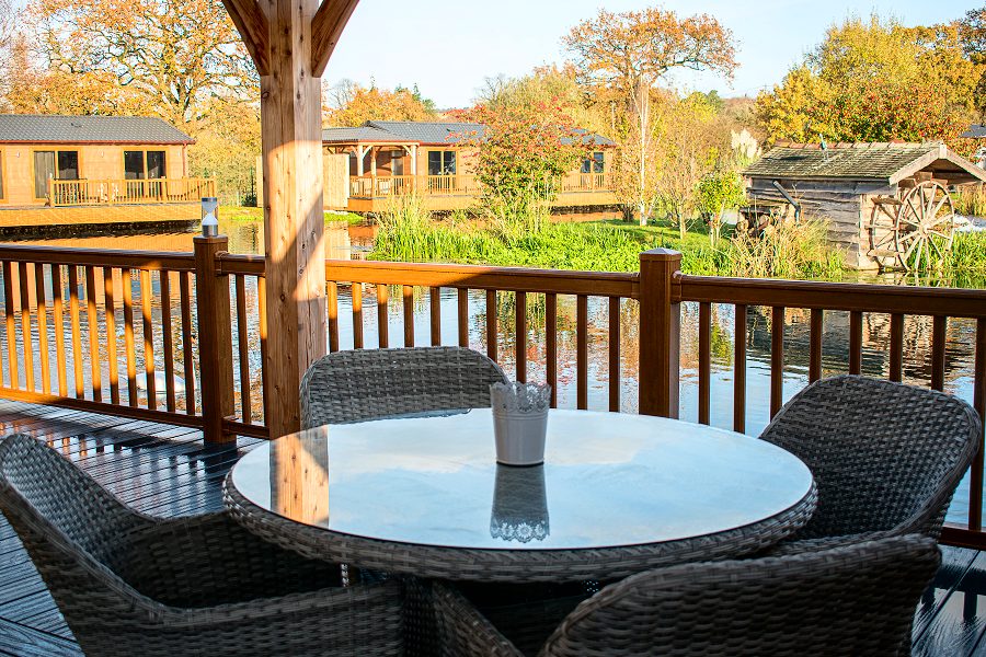 Pelican Lodge