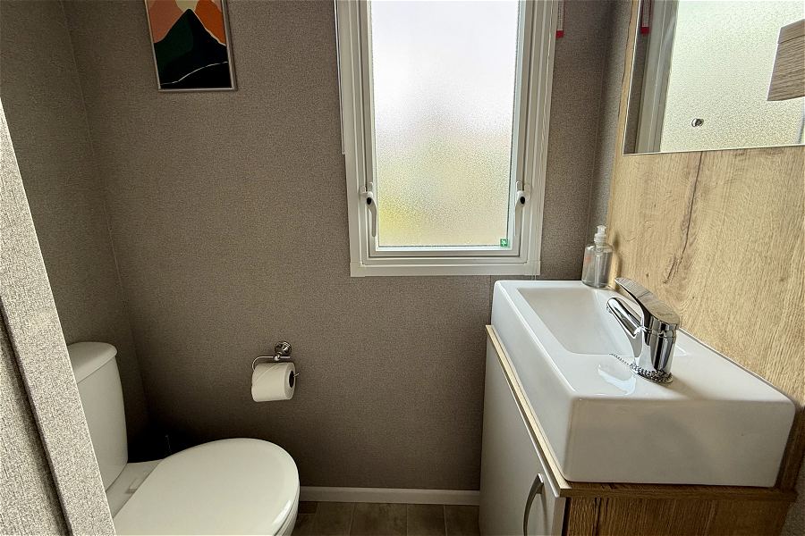 Charlies Retreat Double Ensuite