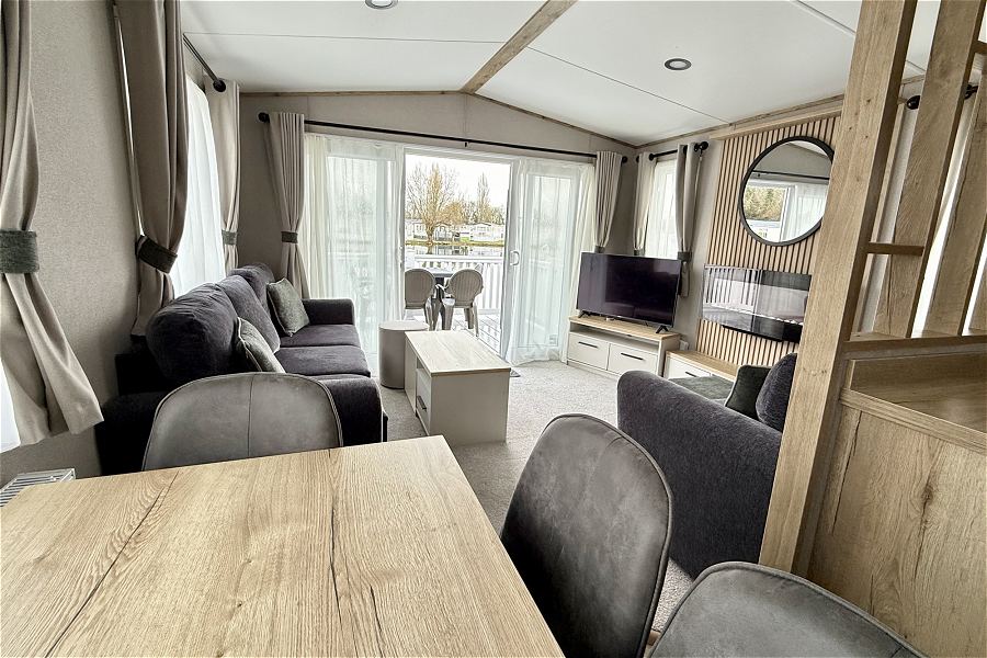 Coconuts Retreat Lounge