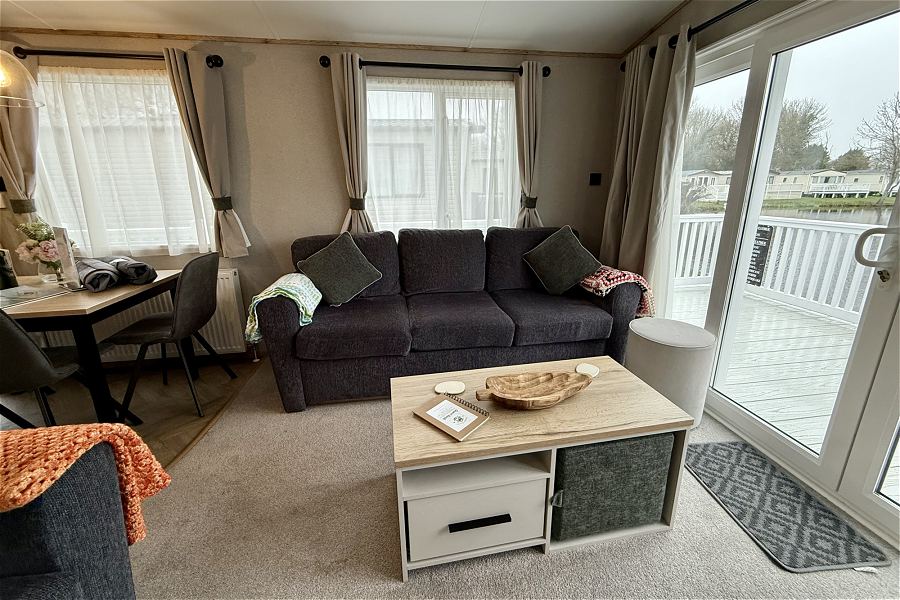 Coconuts Retreat Lounge