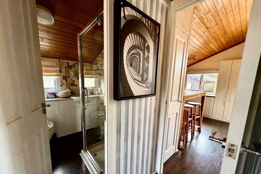 Heron Hideaway Hallway