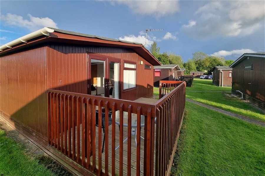 Magnolia Cabin External