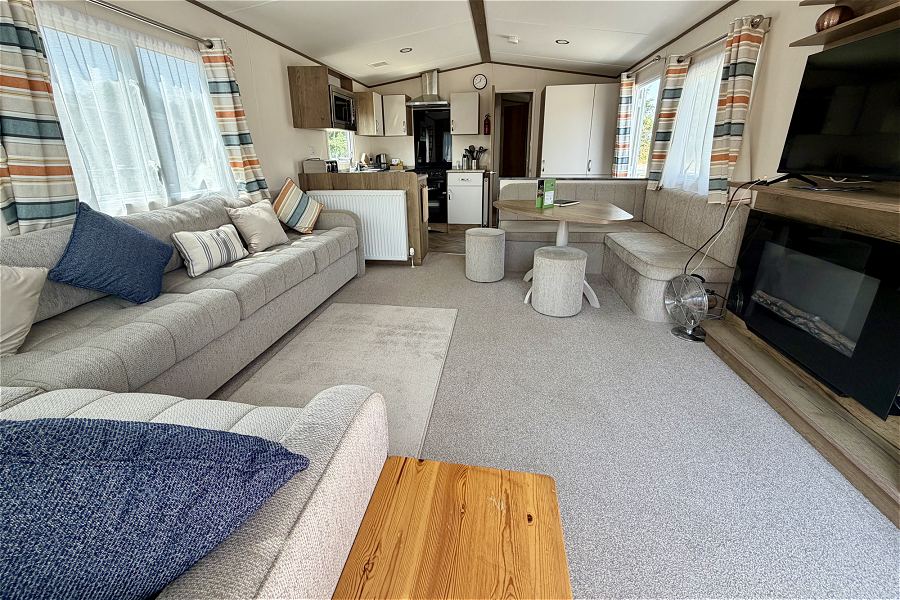 The Happy Hideaway Lounge
