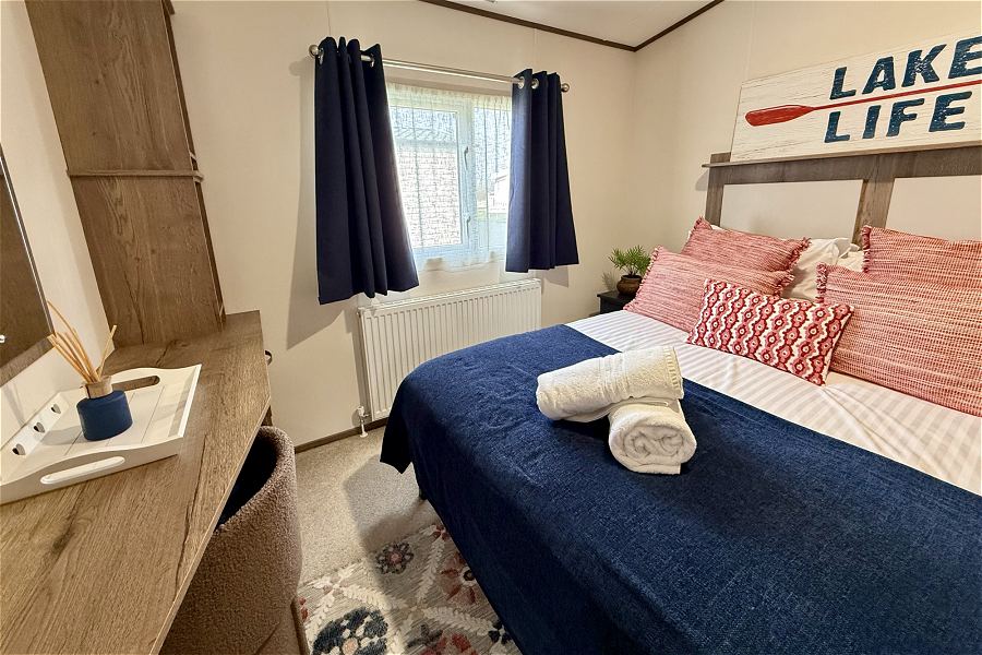 The Waterfront Double Bedroom