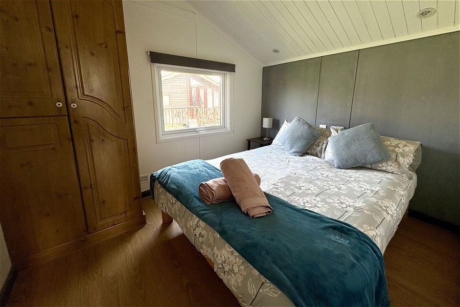 Woodpecker Lodge Double Bedroom