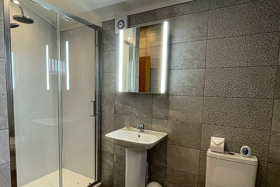 Shearwater Lodge Bathroom