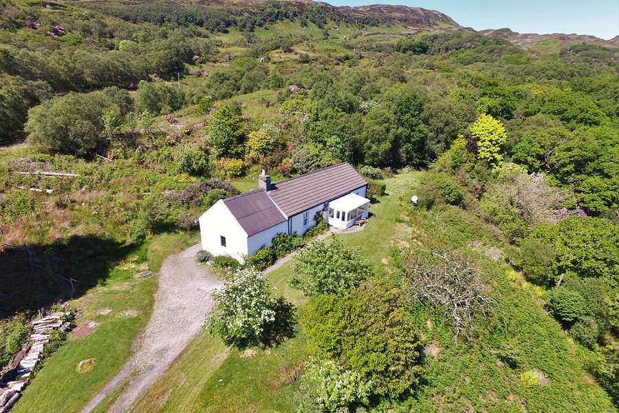Cove Holiday Cottage