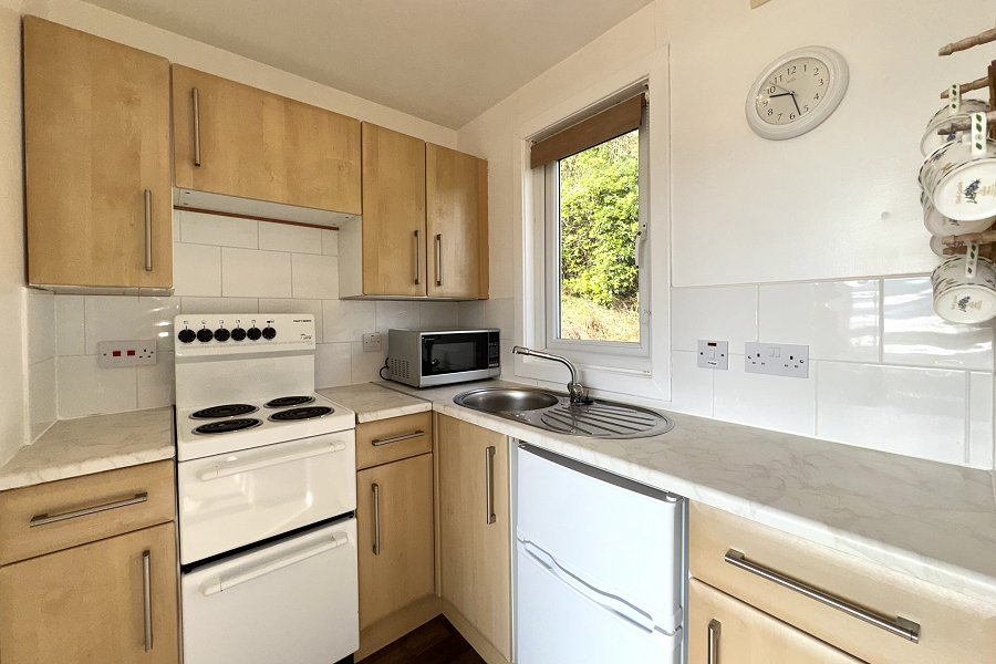 Lochead Chalet Kitchen