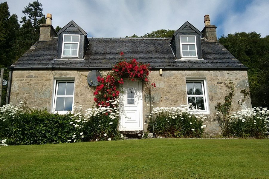 Ellary Lochead Cottage Scotland