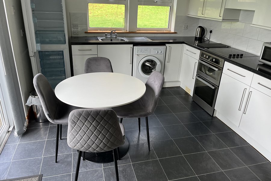 Ellary Lochead Cottage Kitchen