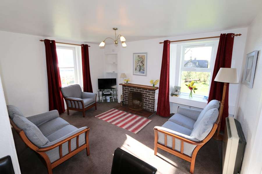 Ellary Lochead Cottage Lounge