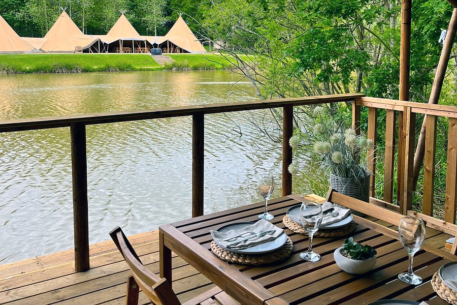 Safari Tent Teal Decking