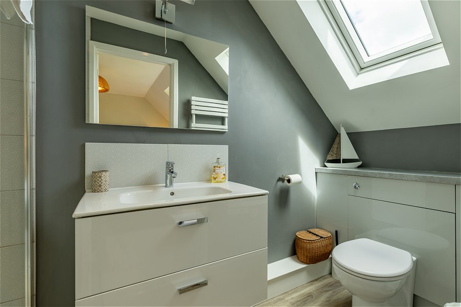 Elouera Bathroom