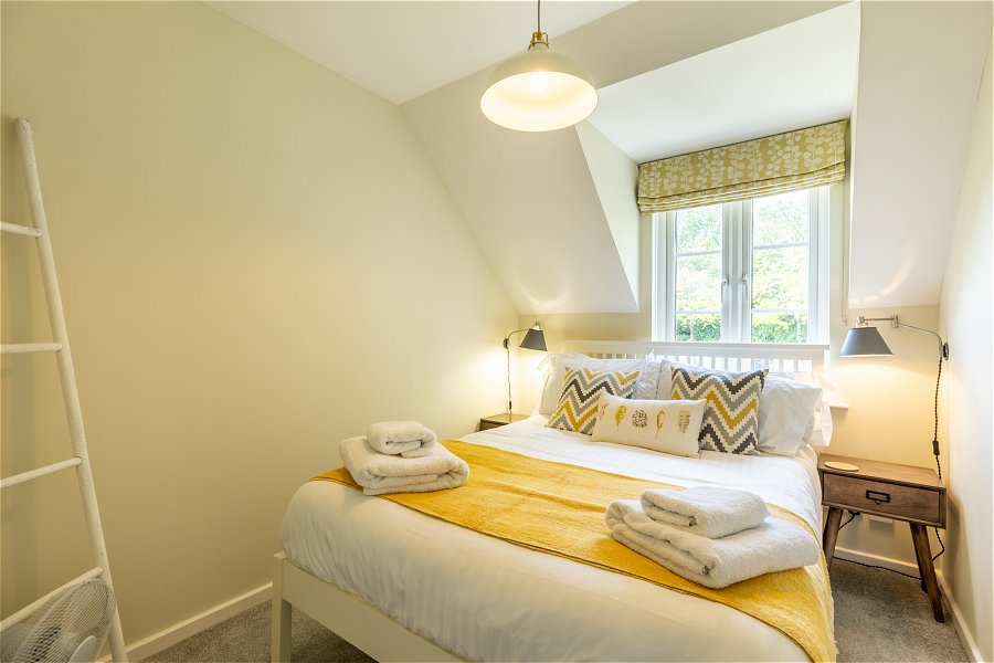 Elouera Double Bedroom