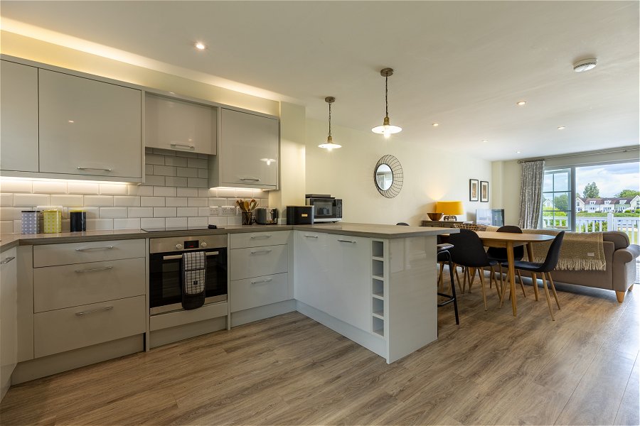 Elouera Kitchen